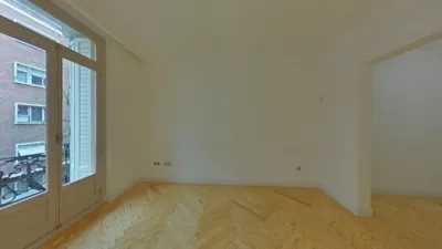 Apartment on Calle Castelló photo 17