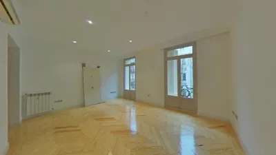 Apartment on Calle Castelló photo 4