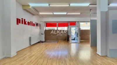 Local comercial en venta en Calle de Raimundo Lanas, Griselas-Gardachales (Tudela) de 220.000 €
