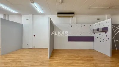 Local comercial en venta en Calle de Raimundo Lanas, Griselas-Gardachales (Tudela) de 220.000 €