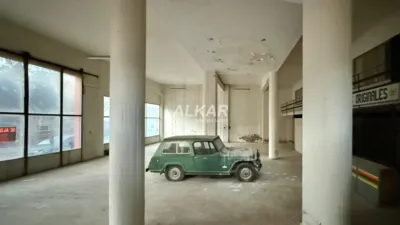 Local comercial en venta en Calle de los Amigos del País, Queiles (Tudela) de 425.000 €