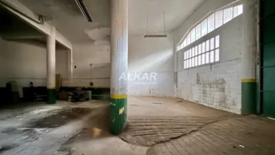 Local comercial en venta en Calle de los Amigos del País, Queiles (Tudela) de 425.000 €