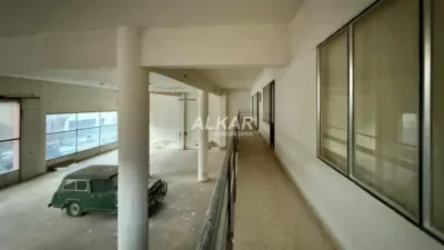 Local comercial en venta en Calle de los Amigos del País, Queiles (Tudela) de 425.000 €