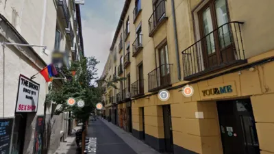 Flat on Calle de Barbieri photo 3