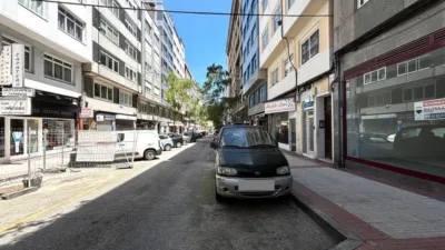 Local comercial en alquiler en Calle del Alcalde Lens, 31 - Més