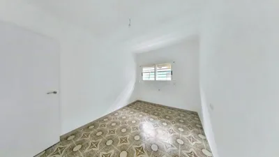 Piso en Altozano photo 14