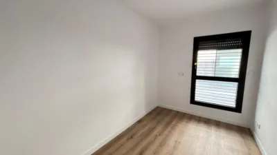 Apartment on Carrer de Lepant photo 14