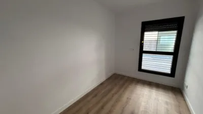 Apartment on Carrer de Lepant photo 11