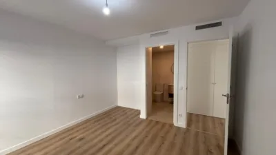 Apartment on Carrer de Lepant photo 17