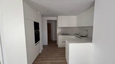 Apartment on Carrer de Lepant photo 9