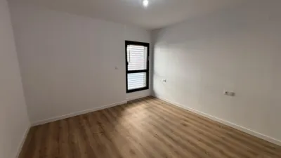 Piso en Carrer de Lepant photo 14