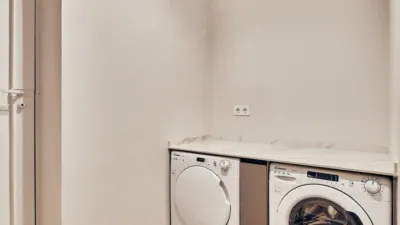 Apartment in List photo 32