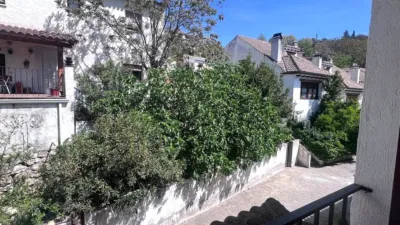 Terraced house on Molino Street photo 38