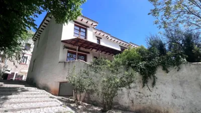 Terraced house on Molino Street photo 53