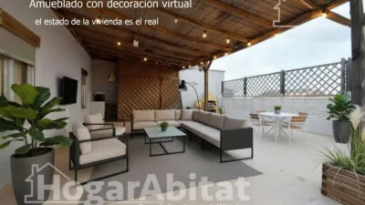 Top-floor apartment in Carrer de les Neus photo 3