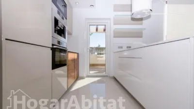 Chalet on Calle Ciudad de Barcelona photo 15