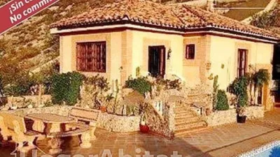 Chalet on Calle del Cerrillo Pago photo 2