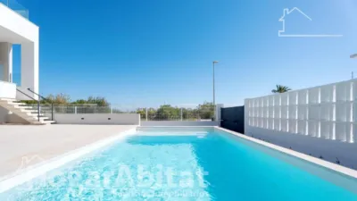 Chalet on Calle del Mandariner photo 10