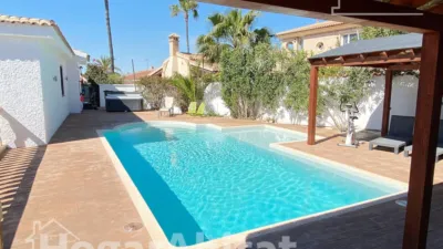 Chalet on Calle Cl Velazquez 5 photo 2