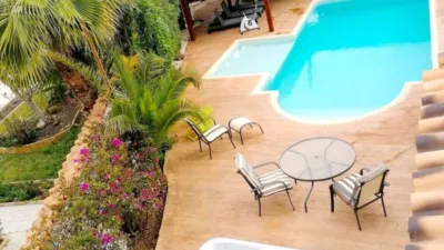 Chalet on Calle Cl Velazquez 5 photo 9