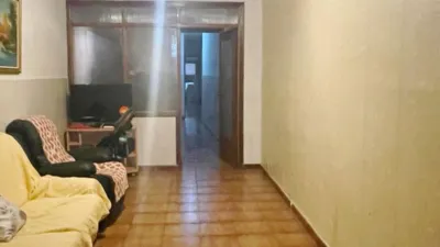 Casa en venta en Calle de Amunt, cerca de Carrer Santa Bárbara, Vilanova d'Alcolea de 75.000 €