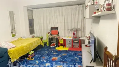 Casa en venta en Calle de Amunt, cerca de Carrer Santa Bárbara, Vilanova d'Alcolea de 75.000 €