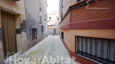 House on Aragol Street photo 51