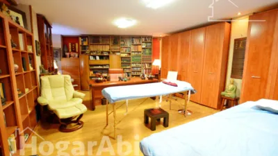 Flat on Jaime Segarra Street photo 25