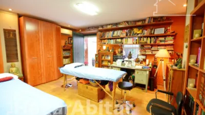 Flat on Jaime Segarra Street photo 26