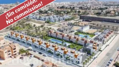 Piso – Torrevieja, Baleares, Urbanización El Chaparral - Vista 2