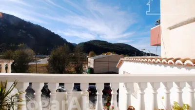 Terraced House in Carrer de Gandia photo 20