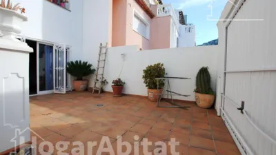 Terraced House in Carrer de Gandia photo 3