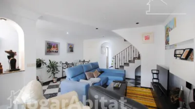 Terraced House in Carrer de Gandia photo 4