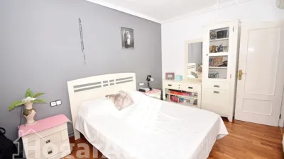 Chalet en venta en Calle Enmig, Borriol de 245.000 €