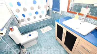 Chalet en venta en Calle Enmig, Borriol de 245.000 €