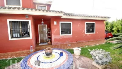 Chalet en venta en Calle Enmig, Borriol de 245.000 €