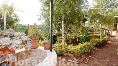 Chalet en venta en Calle Enmig, Borriol de 245.000 €