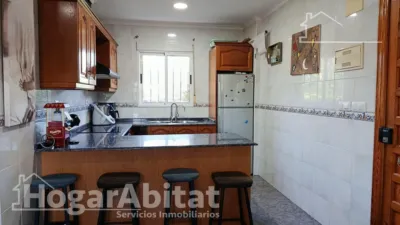 Chalet in Urbanización de Bomba photo 8