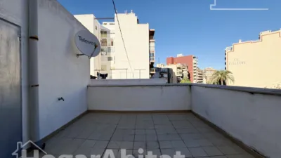 House on Avinguda 25 d'Abril photo 43