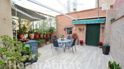 Apartment on Jaime Segarra Street photo 2