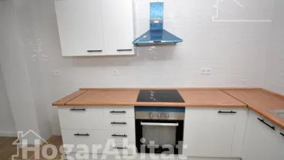 Piso en venta en Carrer de Pasqual Ferrer, cerca de Carrer de Manuel de Falla, Algemesí de 120.000 €