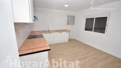 Piso en venta en Carrer de Pasqual Ferrer, cerca de Carrer de Manuel de Falla, Algemesí de 120.000 €