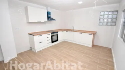 Piso en venta en Carrer de Pasqual Ferrer, cerca de Carrer de Manuel de Falla, Algemesí de 120.000 €