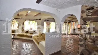 Chalet on Ronda del Puig de Santa María photo 80
