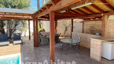 Chalet on Calle Cl Velazquez 5 photo 2