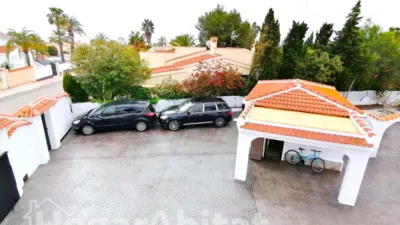 Chalet on Calle Cl Velazquez 5 photo 6