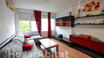 Flat on Calle del Pintor Antonio Amorós photo 3
