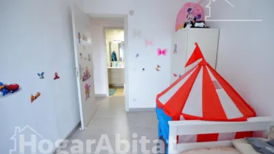 Flat on Calle del Pintor Pedro Camacho photo 18