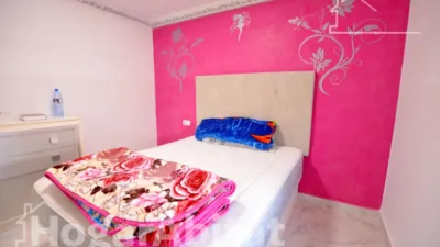 Terraced house on Calle de Amadeo Valls photo 23