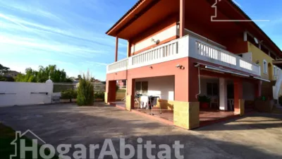 Chalet on Carrer de Hort de la Boscà photo 3